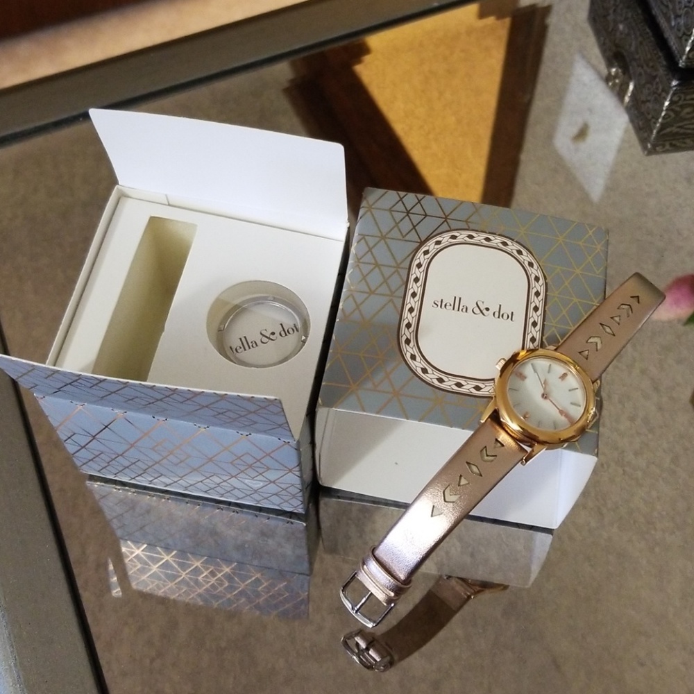 Stella & Dot Watch